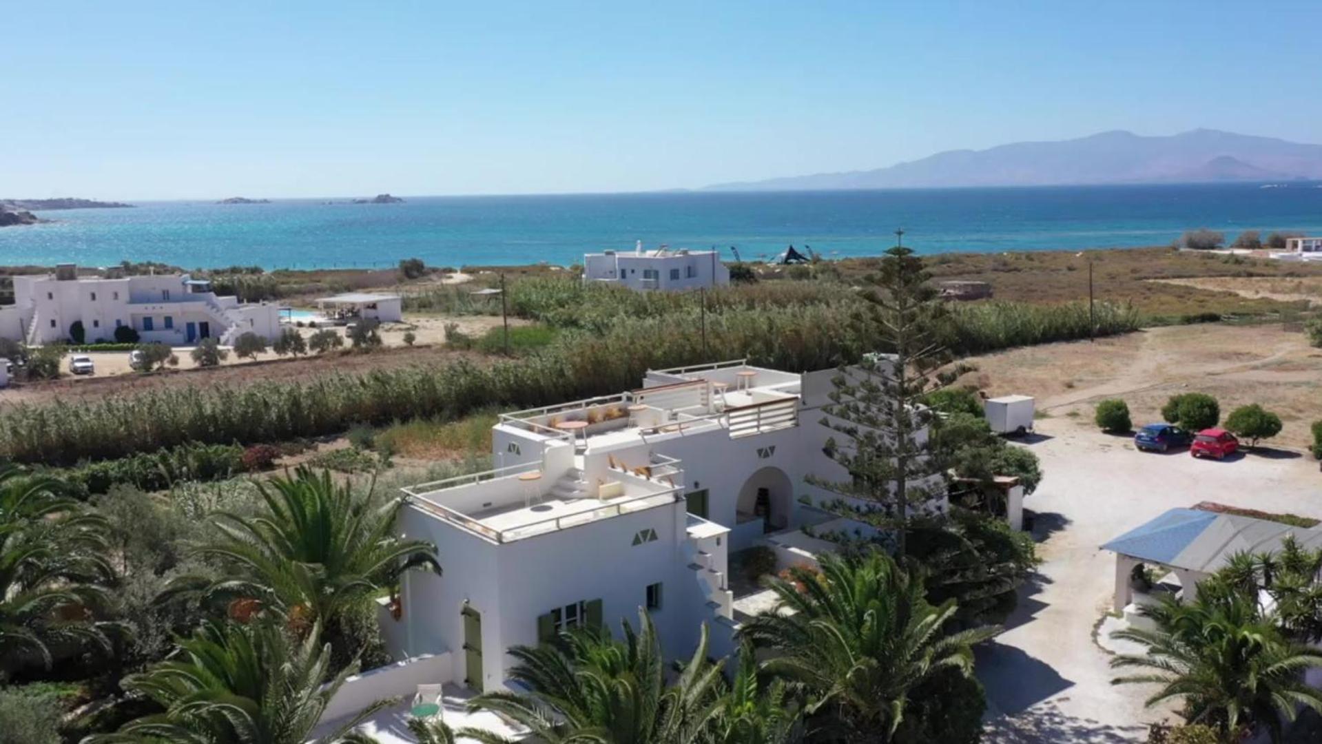 Studios Vrettos Beachfront Hotel Pláka Buitenkant foto
